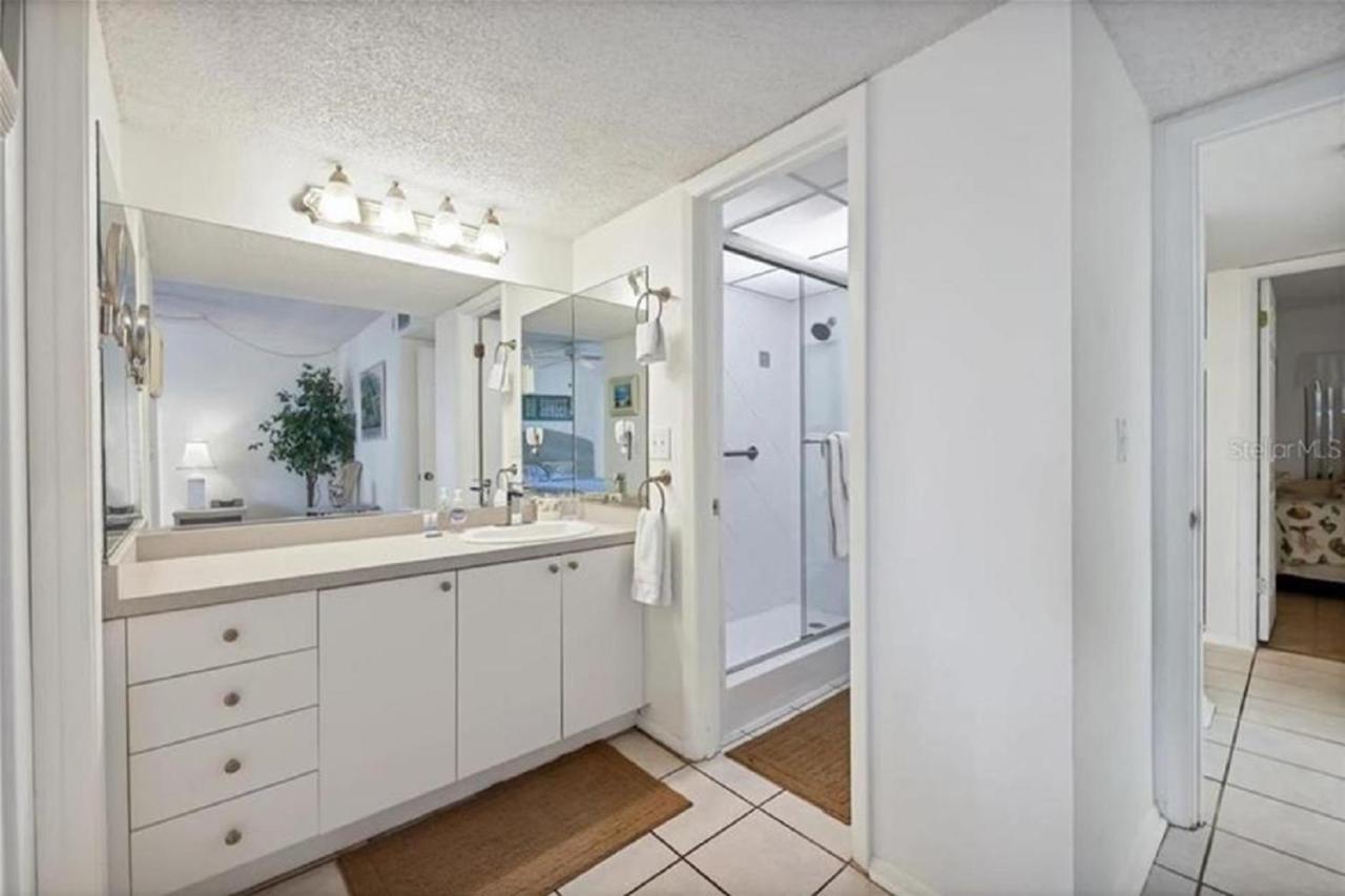 Siesta Key Escape Ground Floor Steps To Heated Pool And Free Trolley Appartement Buitenkant foto