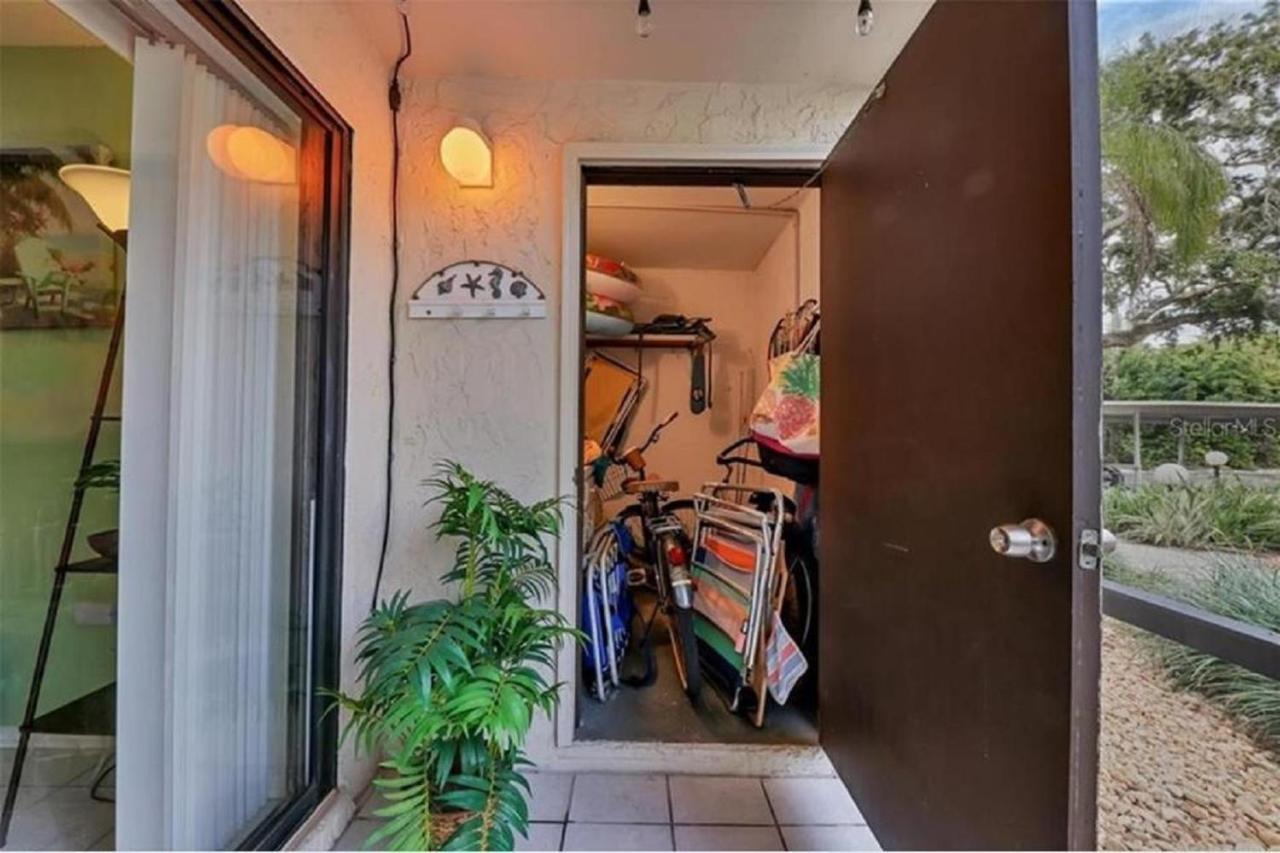 Siesta Key Escape Ground Floor Steps To Heated Pool And Free Trolley Appartement Buitenkant foto