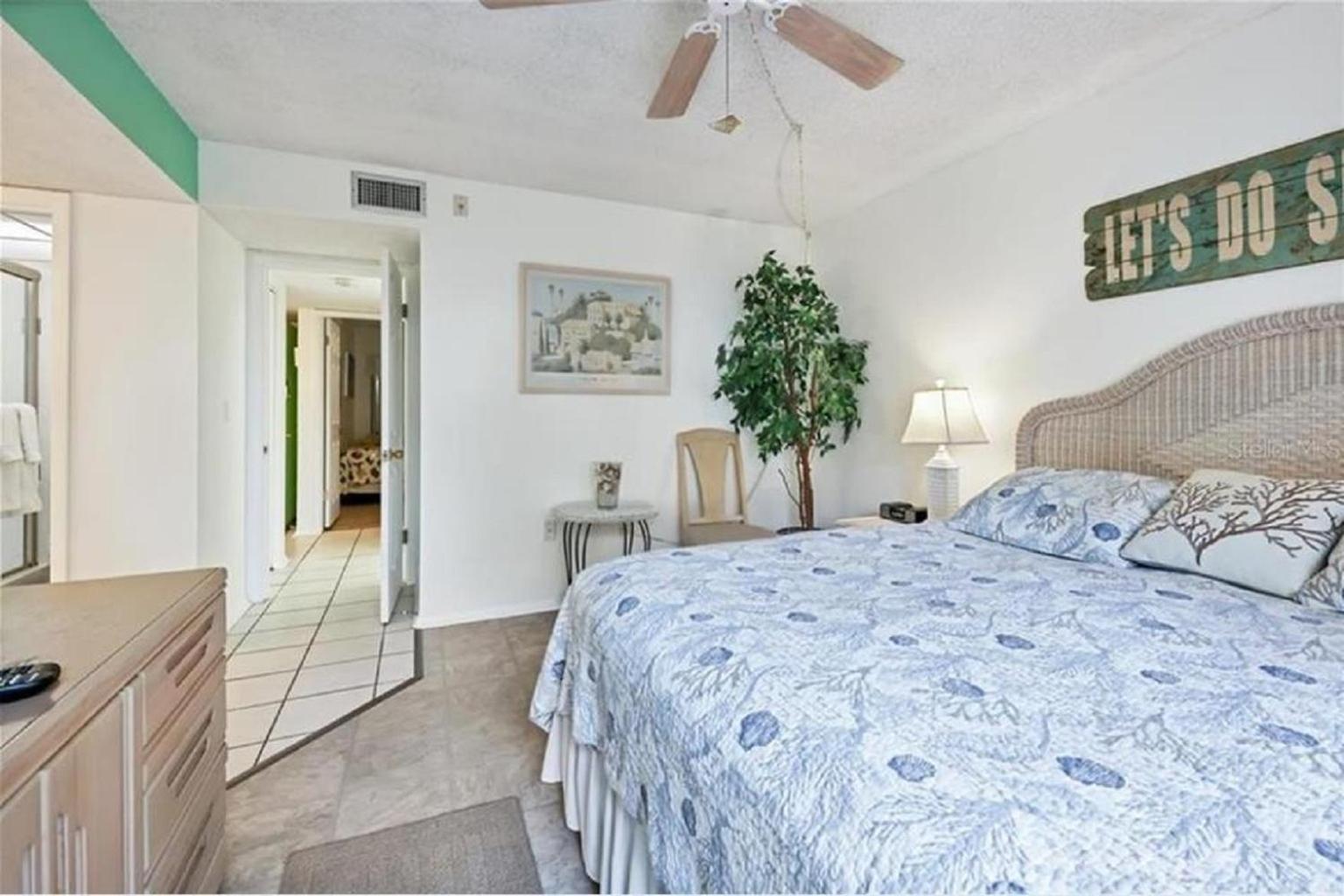 Siesta Key Escape Ground Floor Steps To Heated Pool And Free Trolley Appartement Buitenkant foto