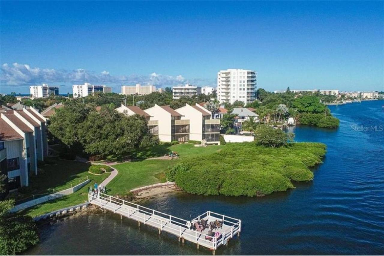 Siesta Key Escape Ground Floor Steps To Heated Pool And Free Trolley Appartement Buitenkant foto