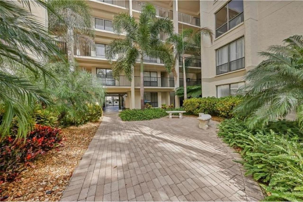 Siesta Key Escape Ground Floor Steps To Heated Pool And Free Trolley Appartement Buitenkant foto
